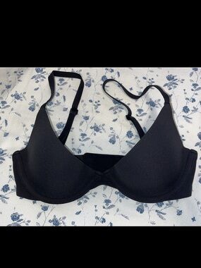 SKIMS plunge bra
